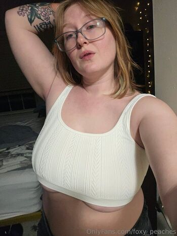 Full leaked Foxy peaches private photo