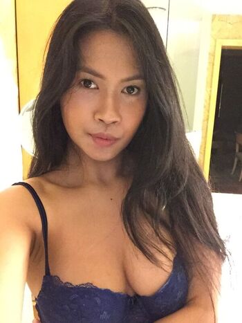 Full leaked Foxypomluvx private photo