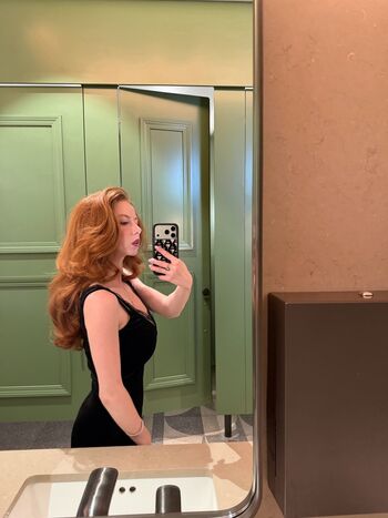Full leaked Francesca capaldi page private photo