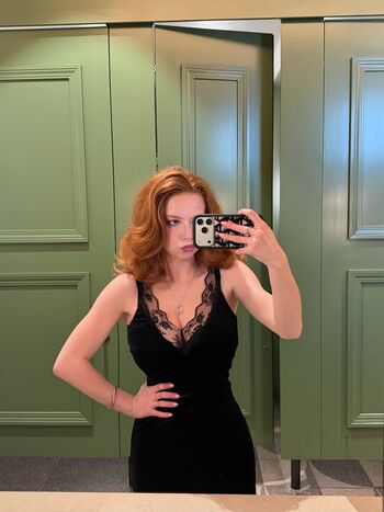 Full leaked Francesca capaldi page private photo