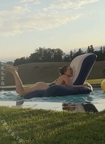 Full leaked Francesca dougan private photo