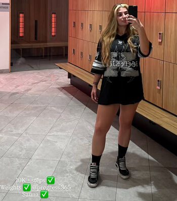 Full leaked Frankie b private photo