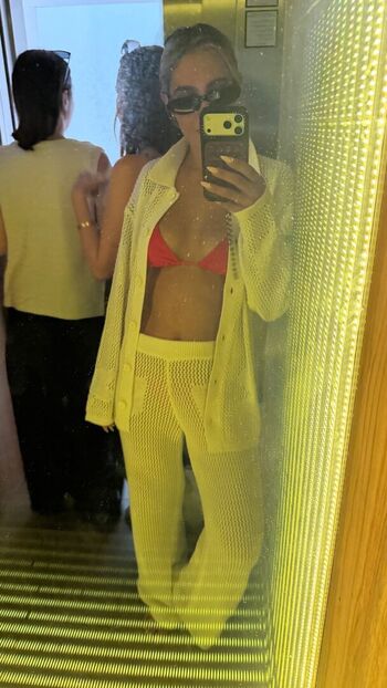 Full leaked Frankie bridge private photo