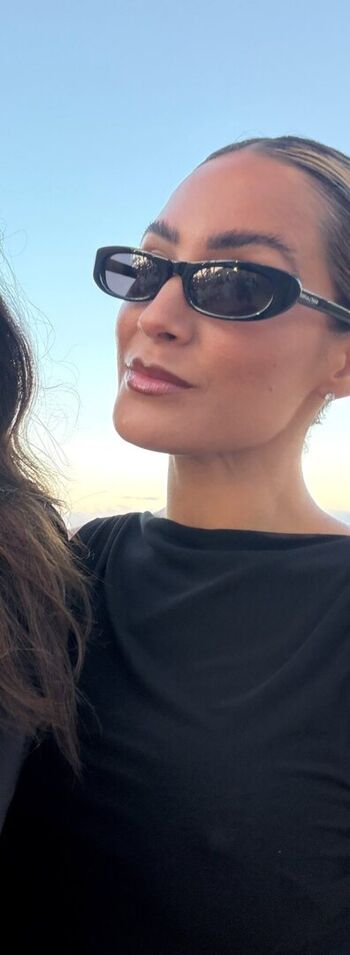 Full leaked Frankie bridge  page private photo