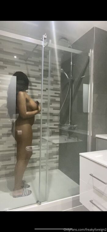 Full leaked Freakyforeign private photo