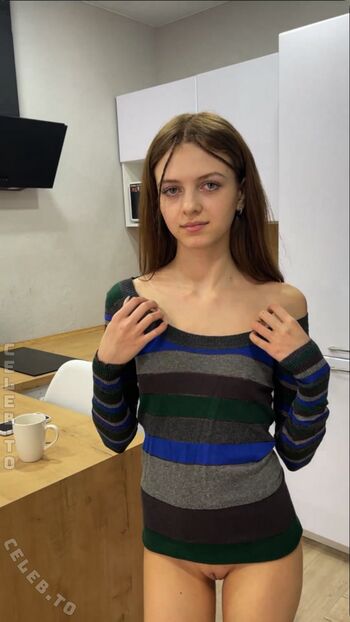 Full leaked Freckles private photo