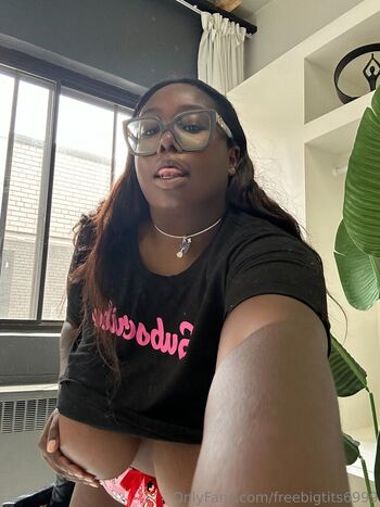 freebigtits6999