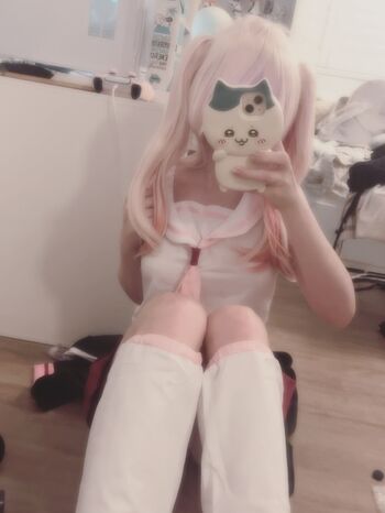 Full leaked Frenchybread private photo