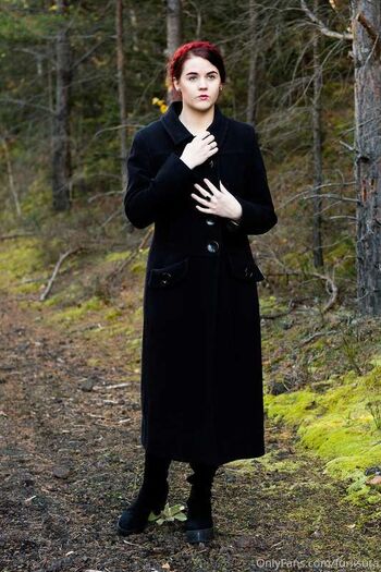 Full leaked Furii suta page private photo