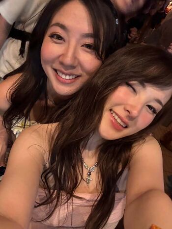 Full leaked Fuslie page private photo