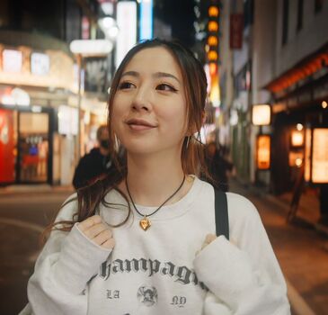 Full leaked Fuslie page private photo