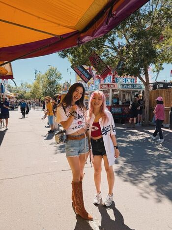 Full leaked Fuslie private photo