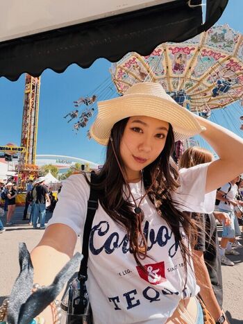 Full leaked Fuslie private photo