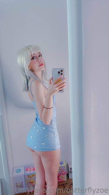 Full leaked Fvckzoe private photo