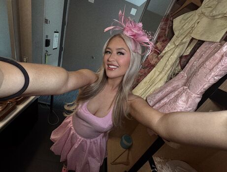 Full leaked Gabb goudy page private photo