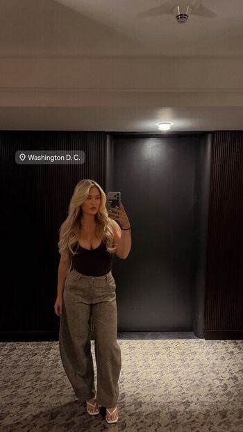 Full leaked Gabb goudy page private photo