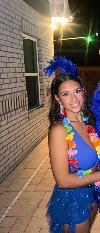 Full leaked Gabby gray private photo