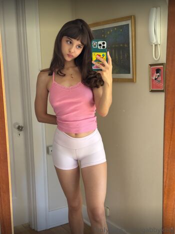 Full leaked Gabbyking private photo
