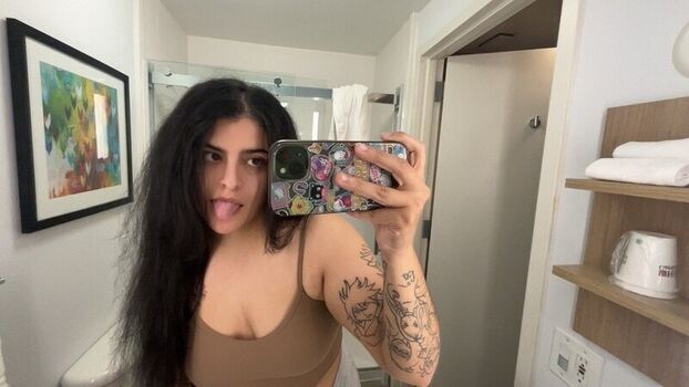 Full leaked Gabiiiandreaaa private photo