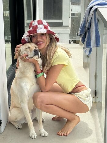 Full leaked Gabrielle epstein private photo