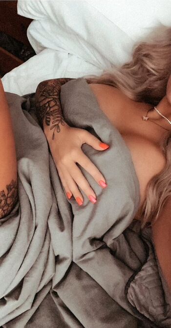 Full leaked Gabs handly private photo