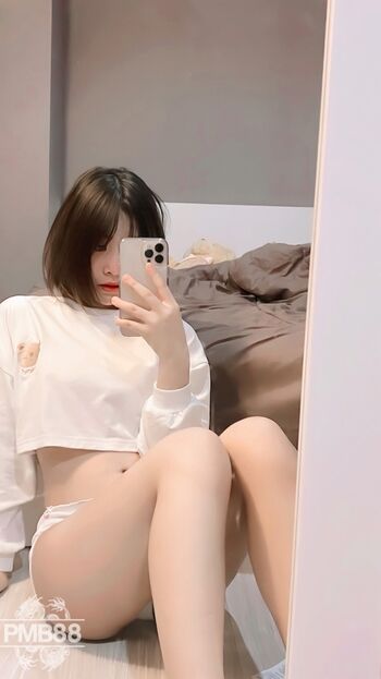 Full leaked Gagiiixn private photo