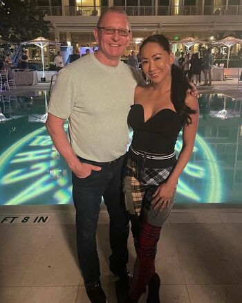 Full leaked Gail kim private photo