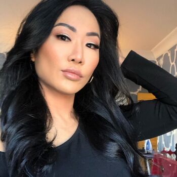 Full leaked Gail kim private photo