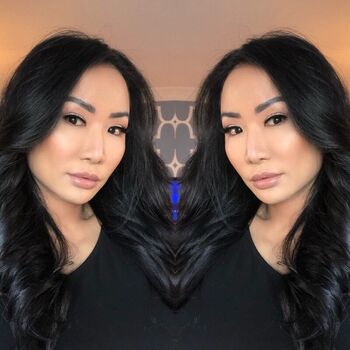 Full leaked Gail kim private photo