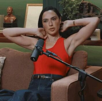 Full leaked Gal gadot private photo