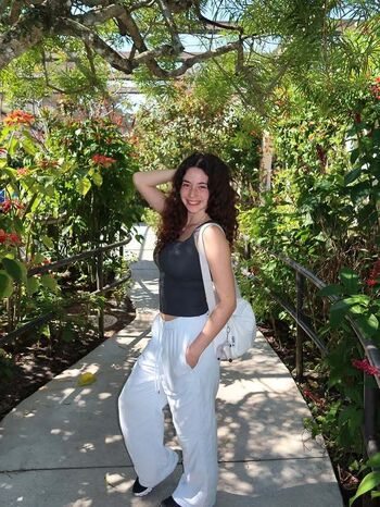 Full leaked Gal gool page private photo