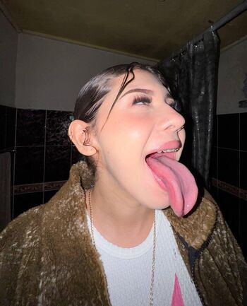 Full leaked Genibel baez private photo