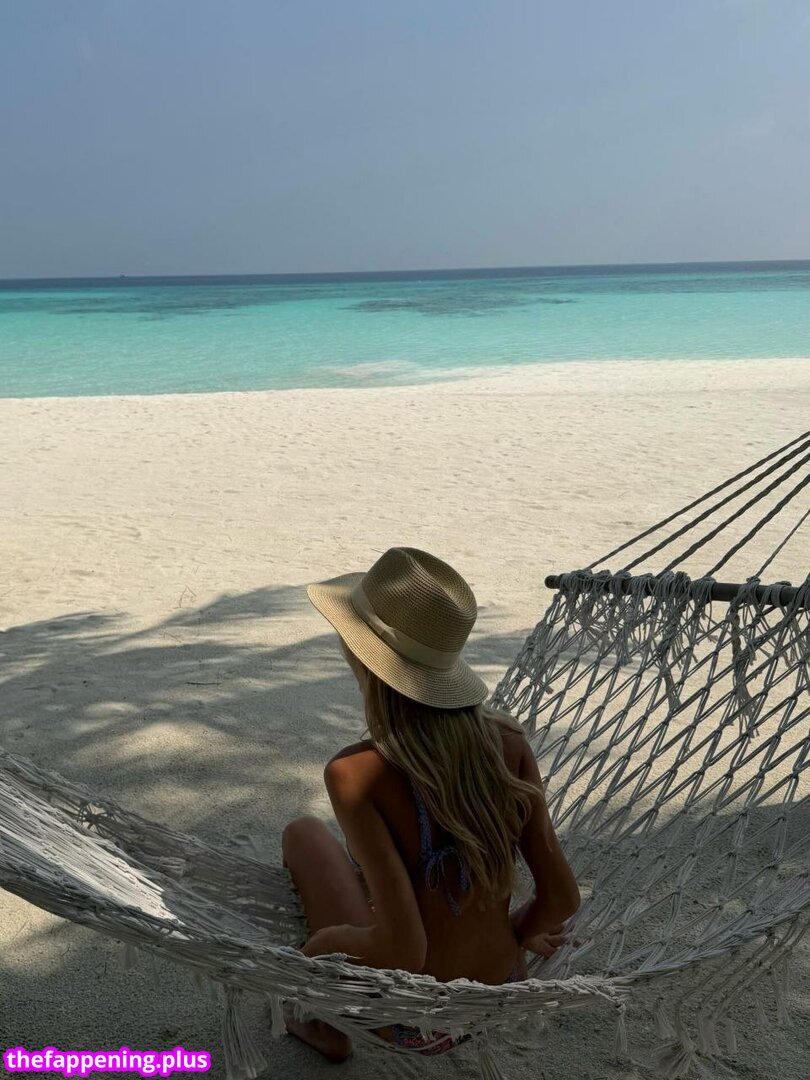 Elizaveta Stefanovna / Genlistef / jenandfreddie Photo OnlyFans Nu #33