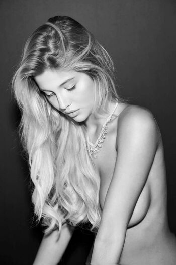 Full leaked Genlistef page private photo
