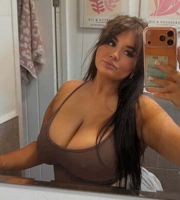 Georgia Mae