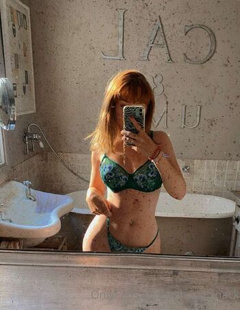 Full leaked Get your snacks private photo