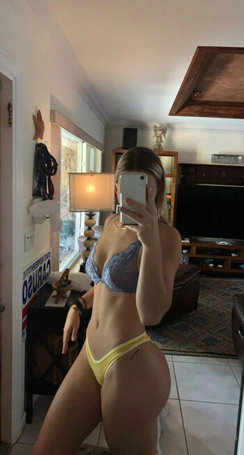 Full leaked Giannadaisyy private photo