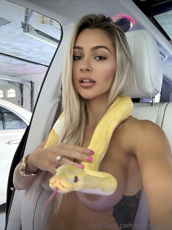 Full leaked Giannawulff page private photo
