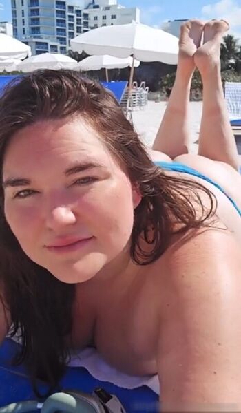 Full leaked Giantessaprivate private photo