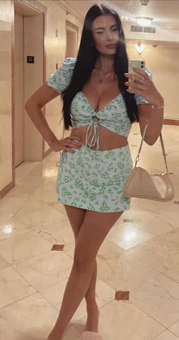 Full leaked Gigi dreams page private photo