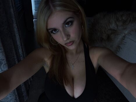 Full leaked Ginagraps private photo