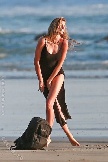 Full leaked Gisele bundchen page private photo