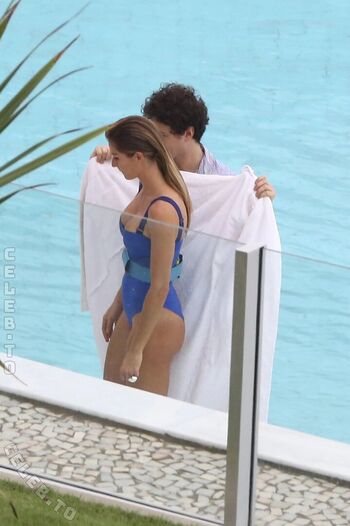 Full leaked Gisele bundchen private photo