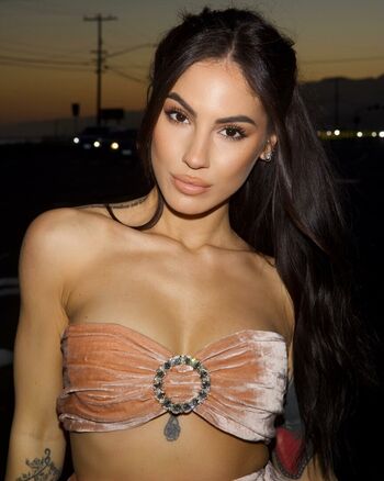 Full leaked Giulia de lellis private photo