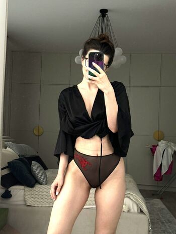 Full leaked Glazalinkaaa private photo