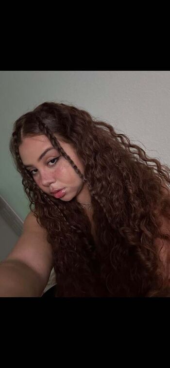 Full leaked Gldnbby private photo