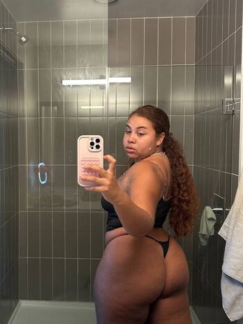 Full leaked Gldnbby private photo