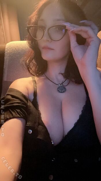 Full leaked Gliese  page private photo