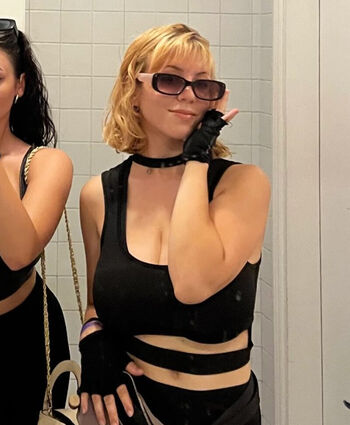 Full leaked Glogli private photo