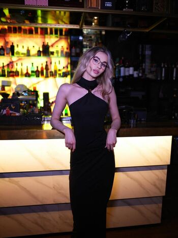 Full leaked Gloriamatvien private onlyfans photo